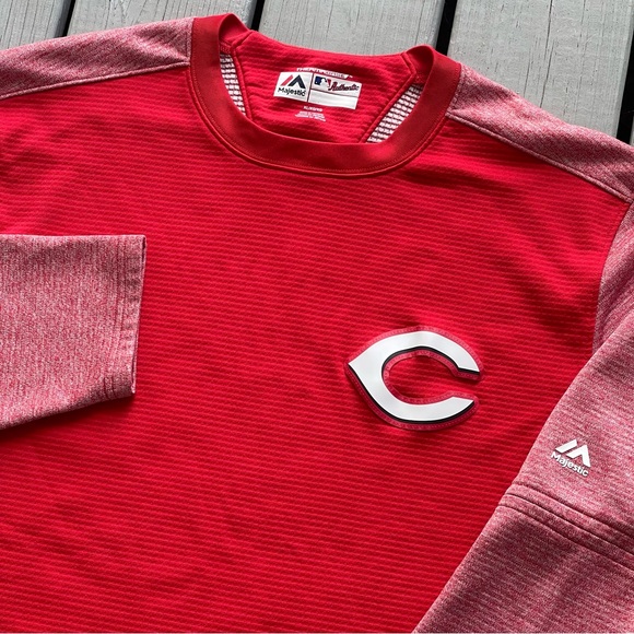 Cincinnati Reds Majestic MLB Therma Base Long Sleeve Pullover Men’s Size XL Red - Picture 1 of 10